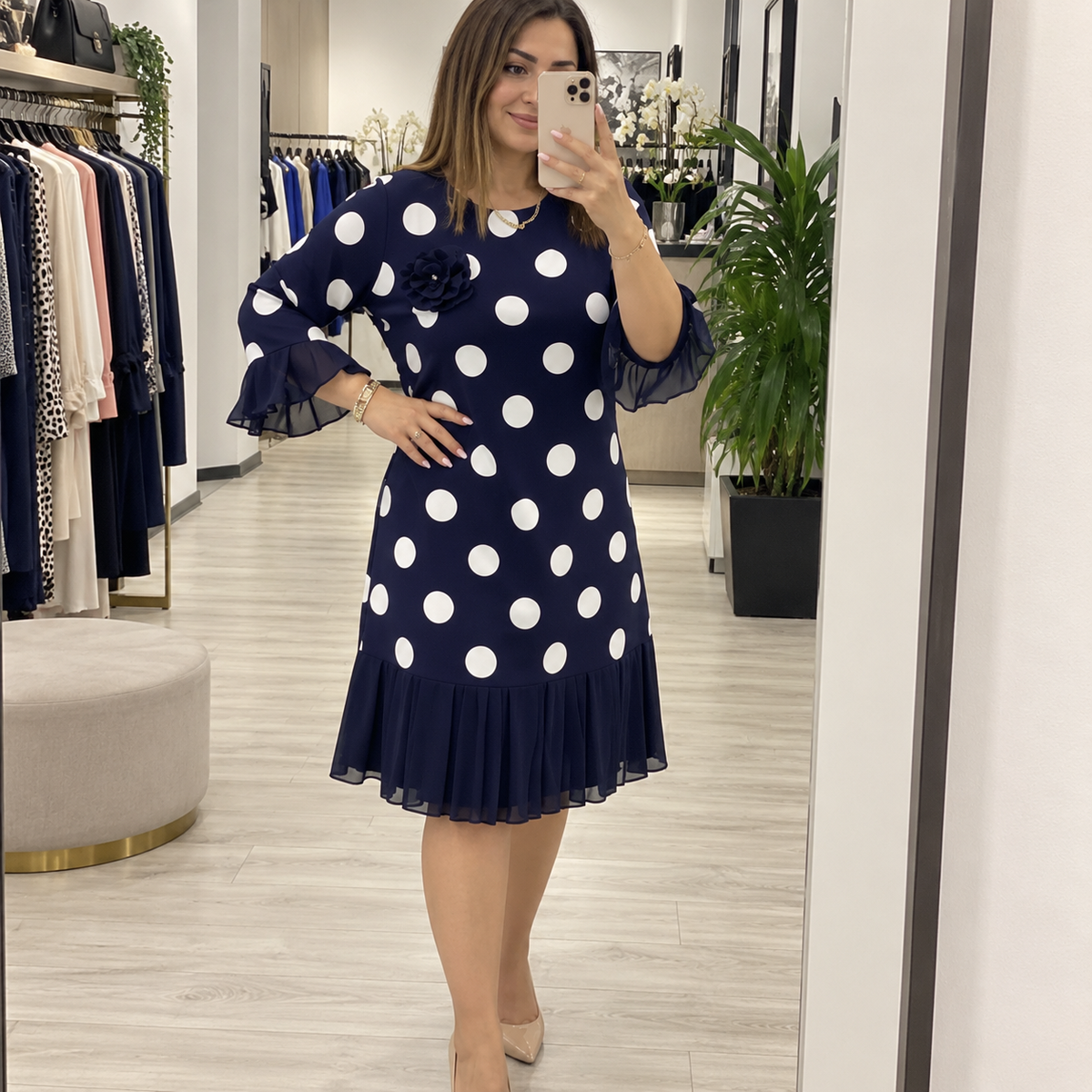 Abito Pois Élégance – Femminile, Raffinato e Sempre Perfetto